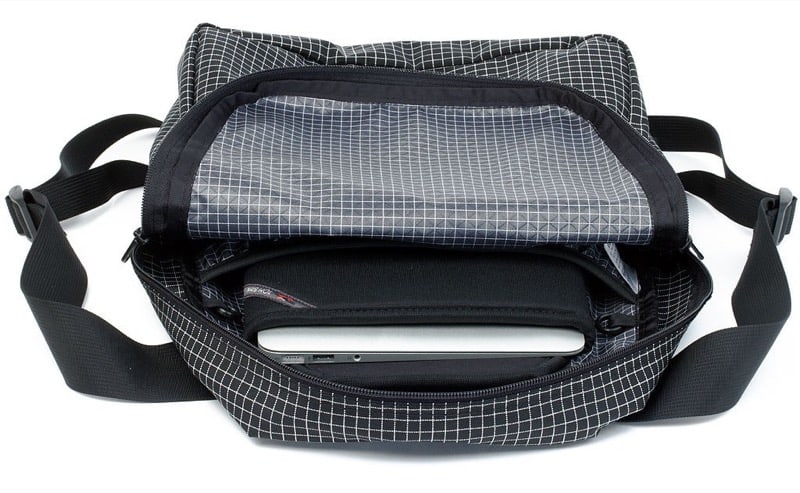 Tom Bihn Daylight Backpack Can be used with other Tom Bihn accessories like their laptop cache