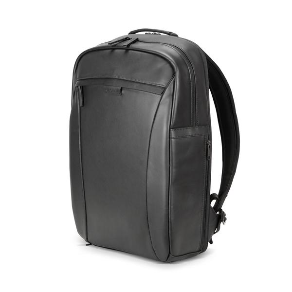 Cecilia Mercator Camera Backpack Very clean, modern, urban aesthetic. Made with seriously lovely leather.