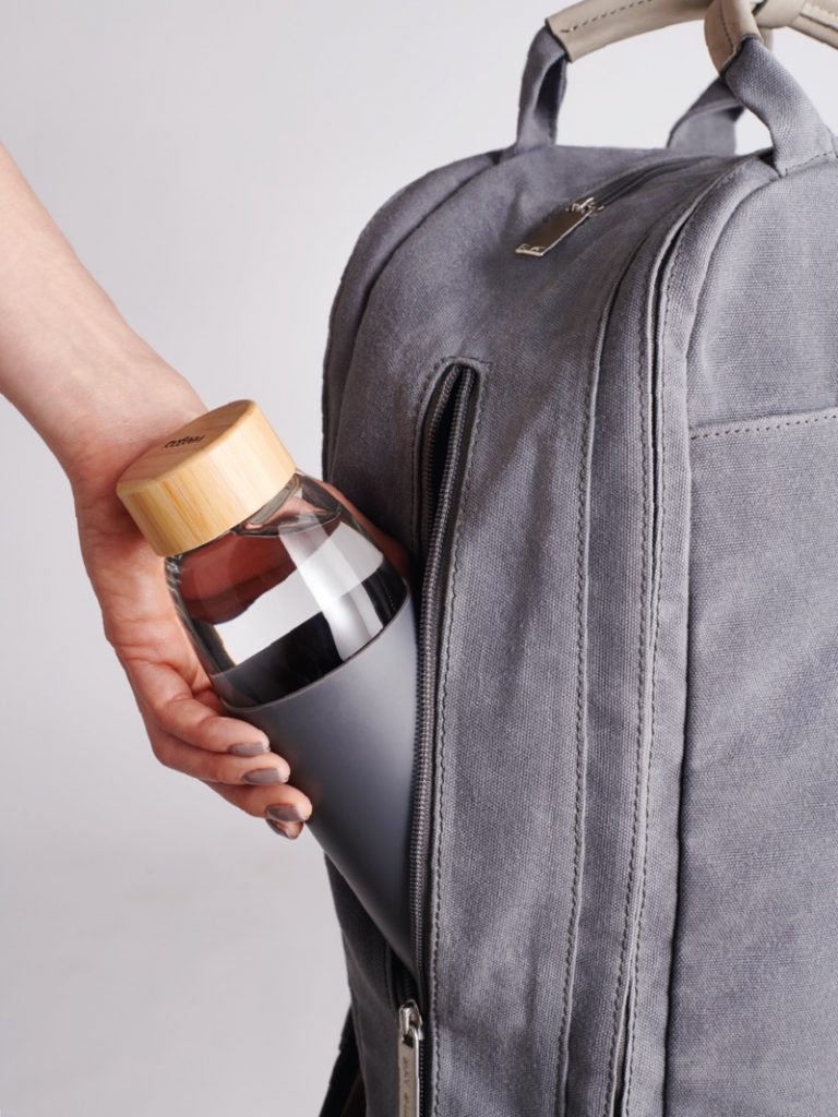 Day Owl Backpack Discrete water bottle sleeve.