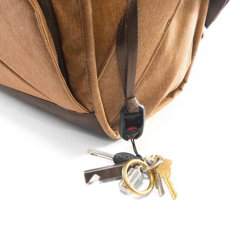 Peak Design Everyday Messenger You'll find tons of beautiful design details throughout the bag.