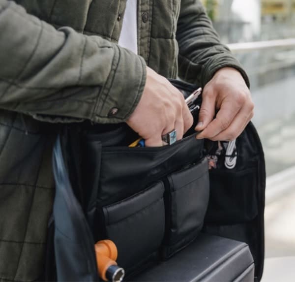 Wandrd DUO Day Pack Tech Backpack Very solid internal organization.