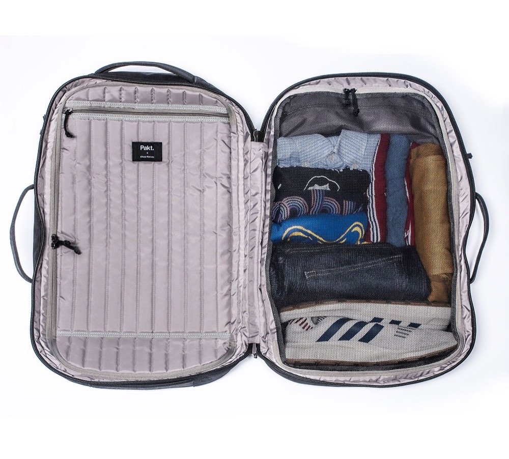 Pakt Travel Backpack Clamshell, dual compartment