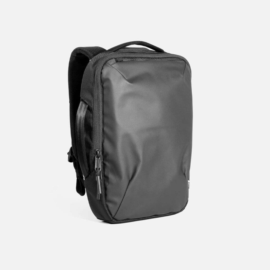 Aer Slim Pack